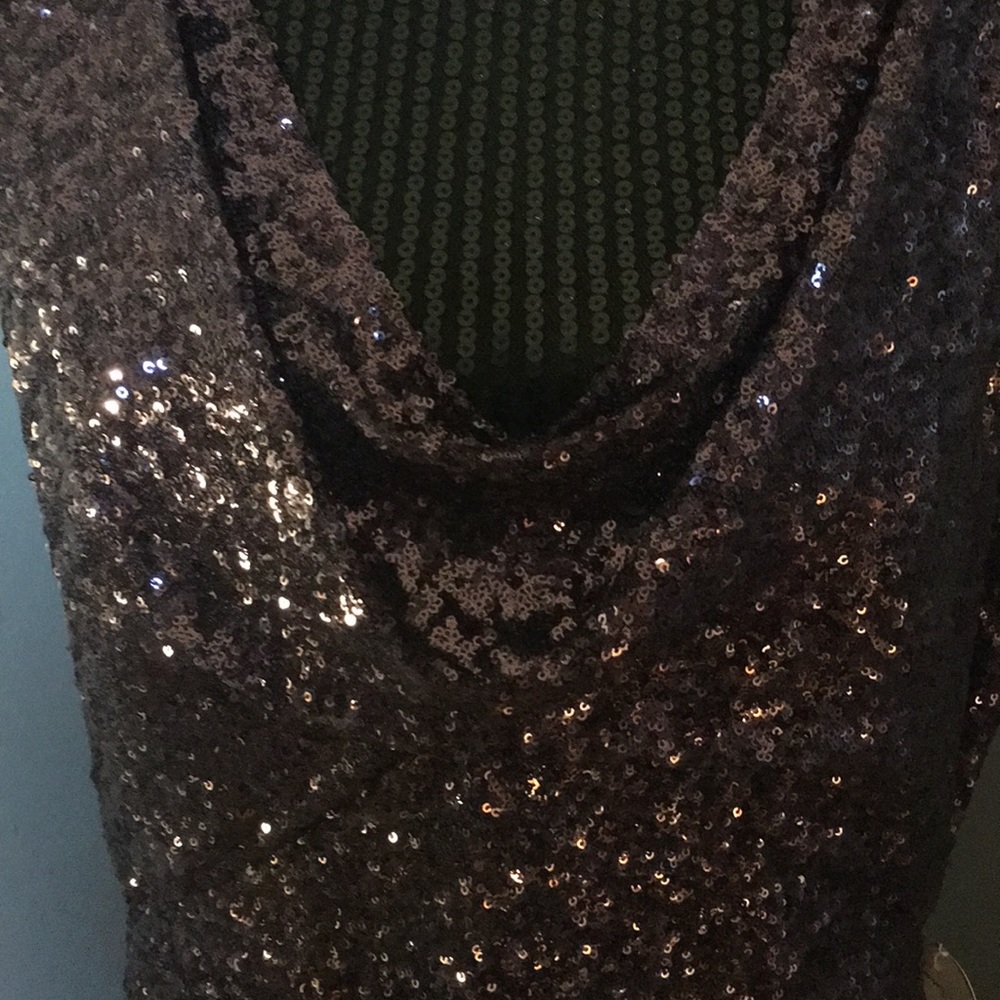 Dress - Picture 2 of 5